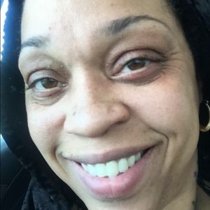 Meet your Posher, Marilyn